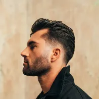 BUL-POM-GLOSS-100_4