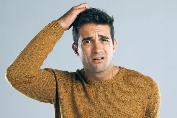 Jak układać włosy męskie?